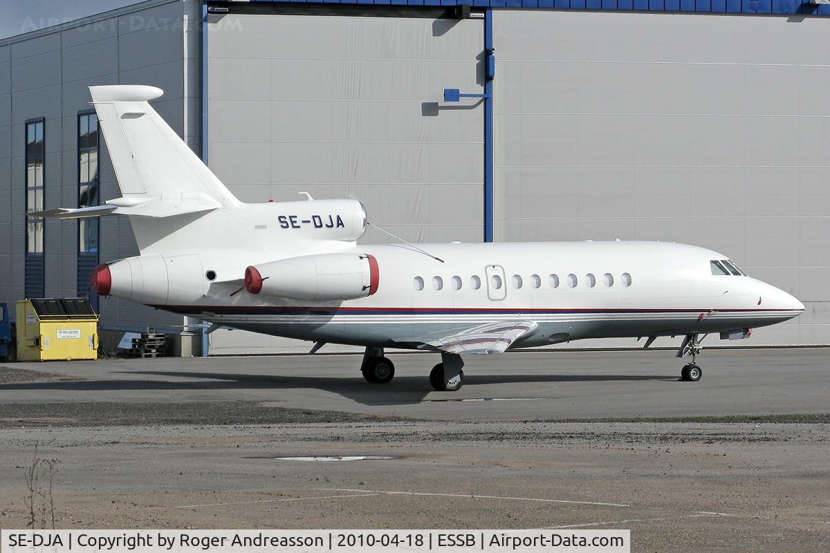 SE-DJA, 2006 Dassault Falcon 900EX C/N 171, Blue Chip Jet II