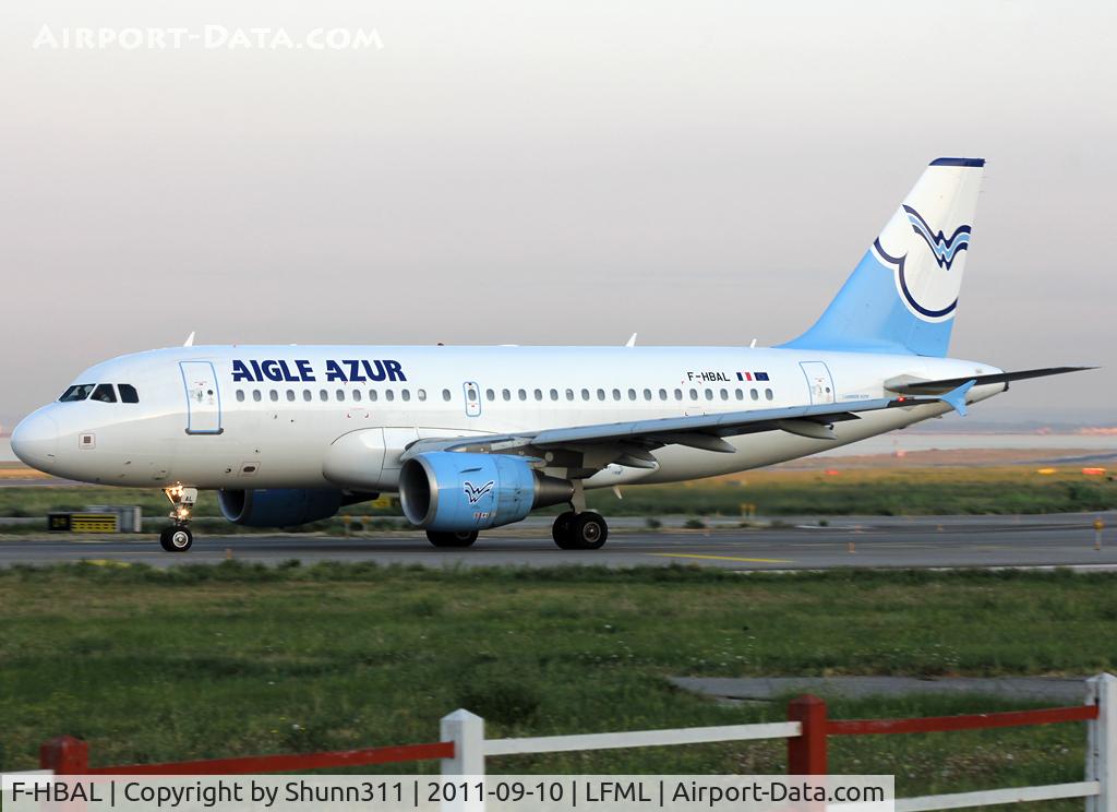 F-HBAL, 2006 Airbus A319-111 C/N 2870, Lining up rwy 31R for departure...