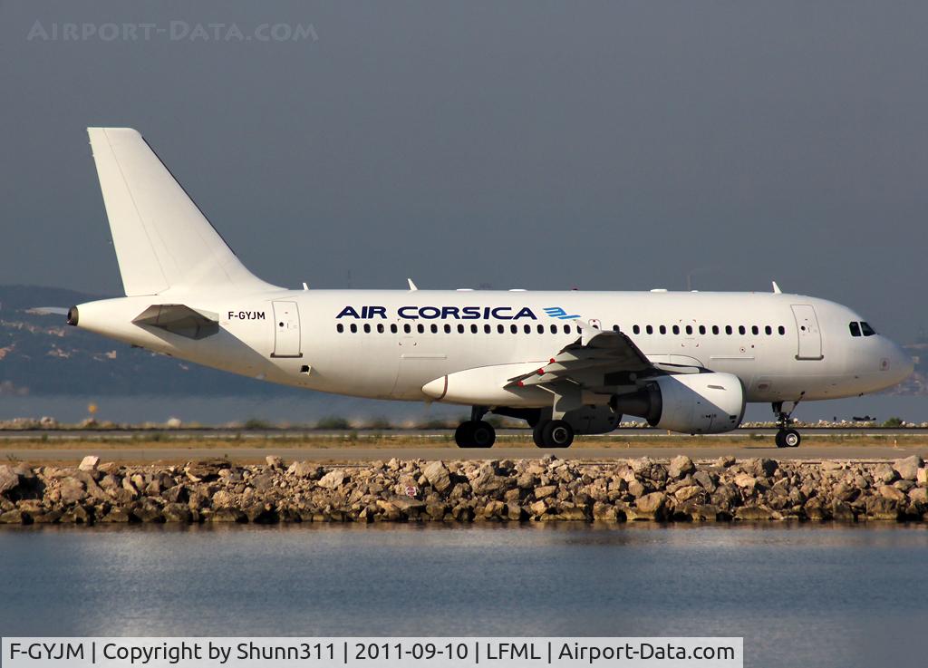 F-GYJM, 1999 Airbus A319-112 C/N 1145, Taxiing holding point rwy 13L for departure...