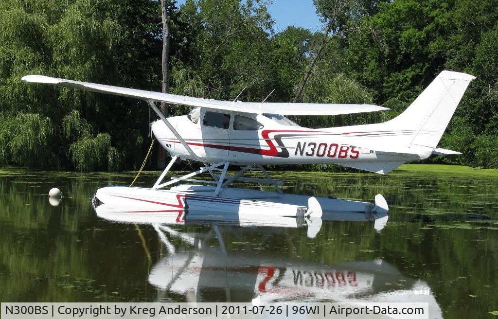 N300BS, 1980 Cessna 182Q Skylane C/N 18267647, EAA Airventure 2011 - Vette/Blust Seaplane Base