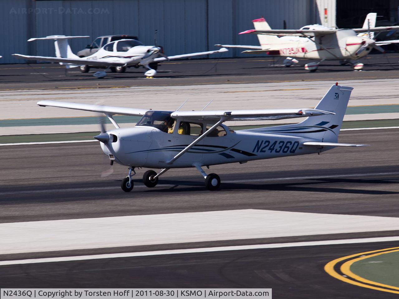 N2436Q, 2006 Cessna 172S C/N 172S10146, N2436Q arriving on RWY 21