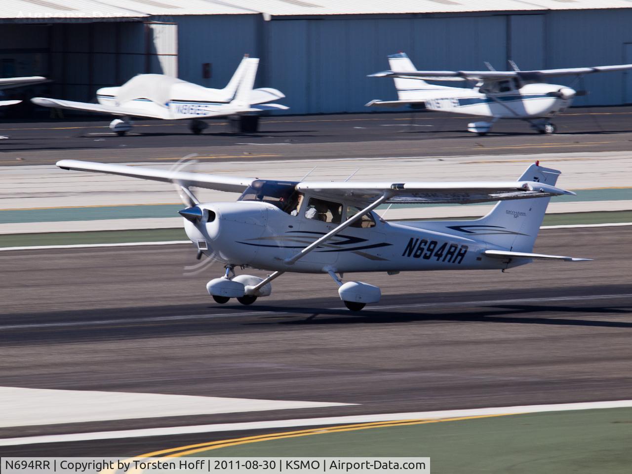N694RR, 2007 Cessna 172S C/N 172S10587, N694RR departing from RWY 21
