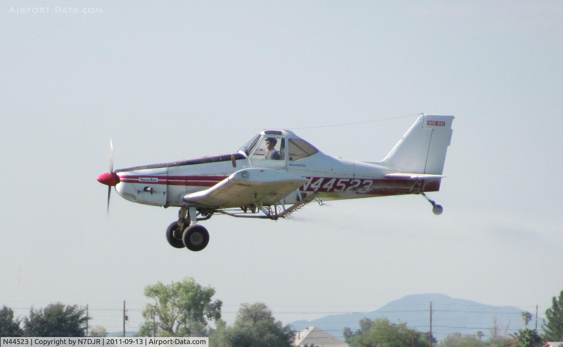 N44523, 1974 Piper PA-36-300 Pawnee Brave C/N 36-7460039, Close up