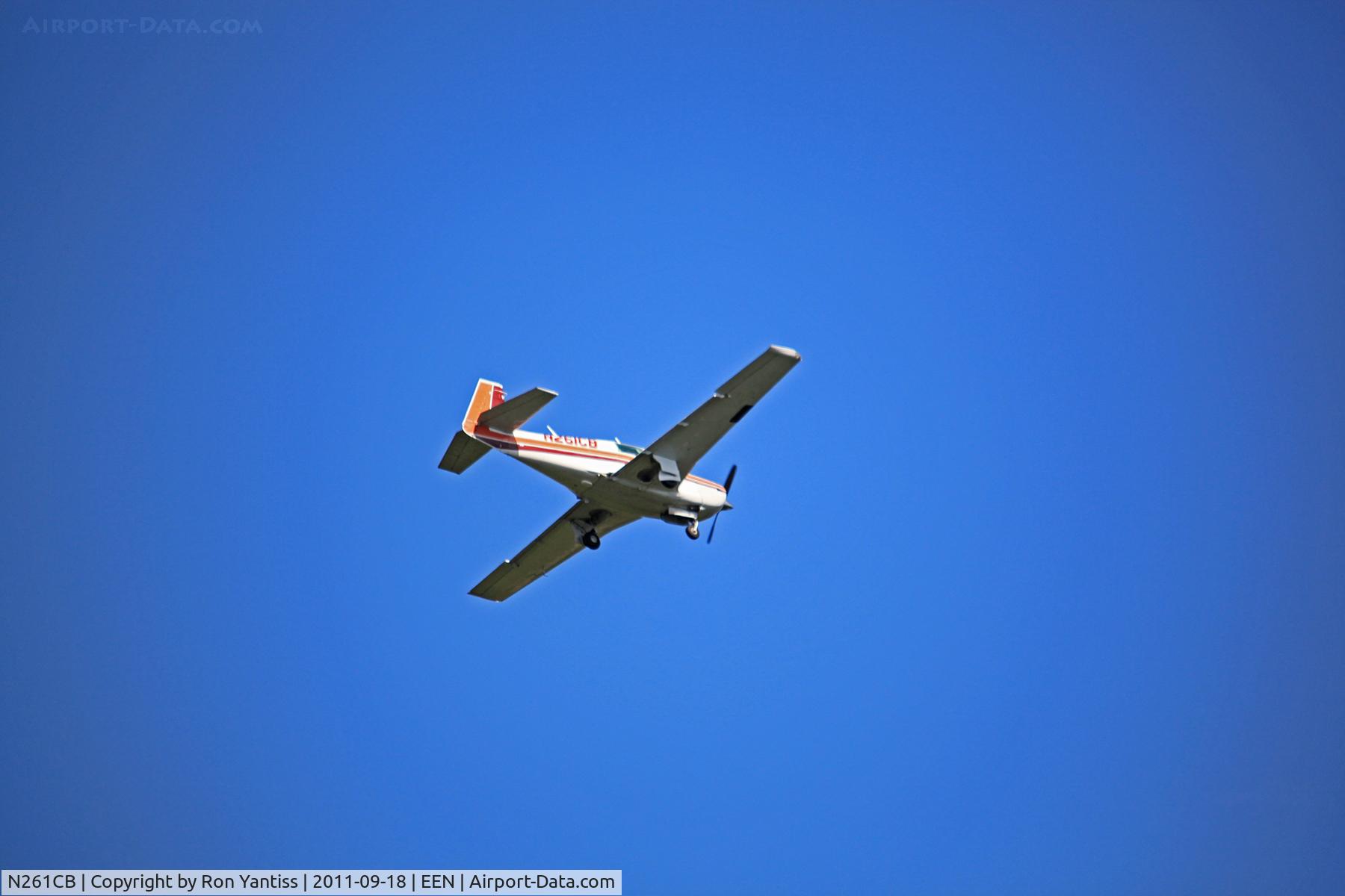N261CB, 1980 Mooney M20K C/N 25-0391, Turning left downwind base runway 02, Dillant-Hopkins Airport, Keene, NH