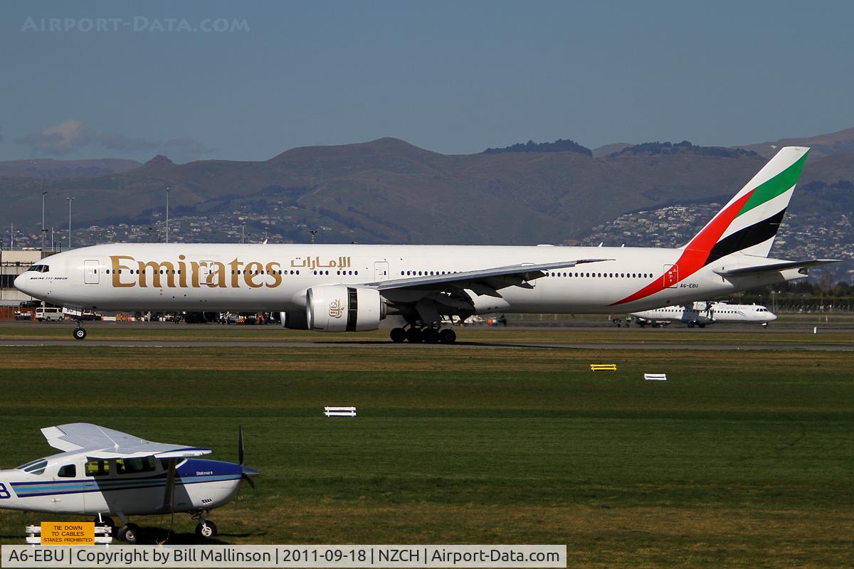A6-EBU, 2006 Boeing 777-31H/ER C/N 34484, EK418 arrives from SYD