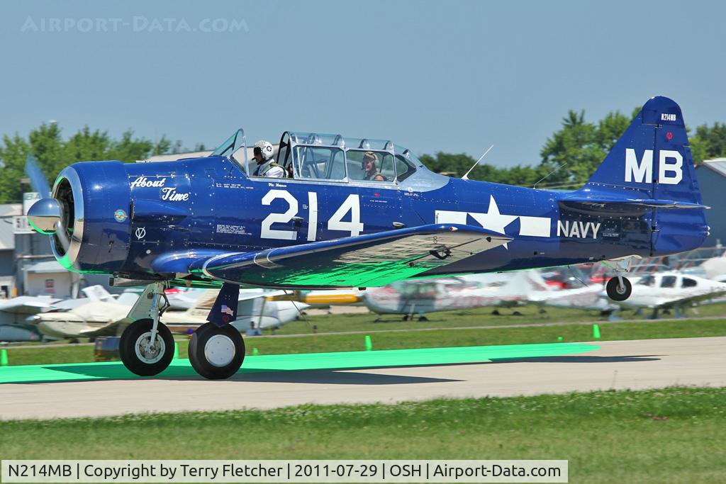 N214MB, North American SNJ-5B Texan C/N 43732, At 2011 Oshkosh