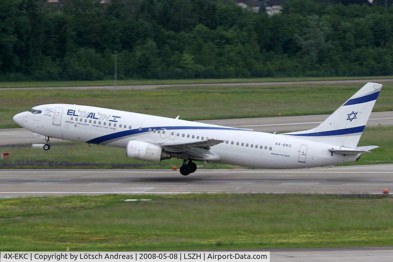 4X-EKC, 1999 Boeing 737-858 C/N 29959, take off