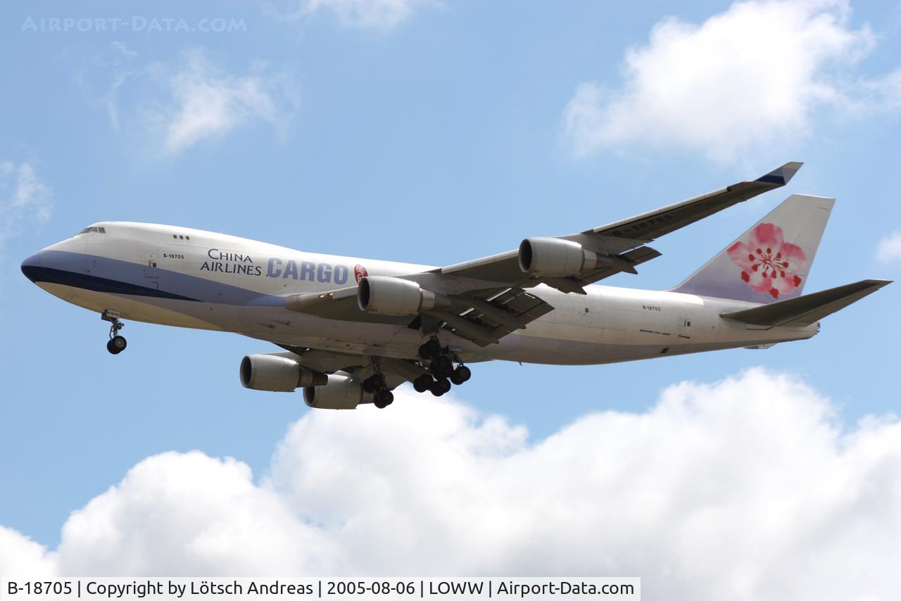B-18705, 2001 Boeing 747-409F/SCD C/N 30762, wonderful aircraft