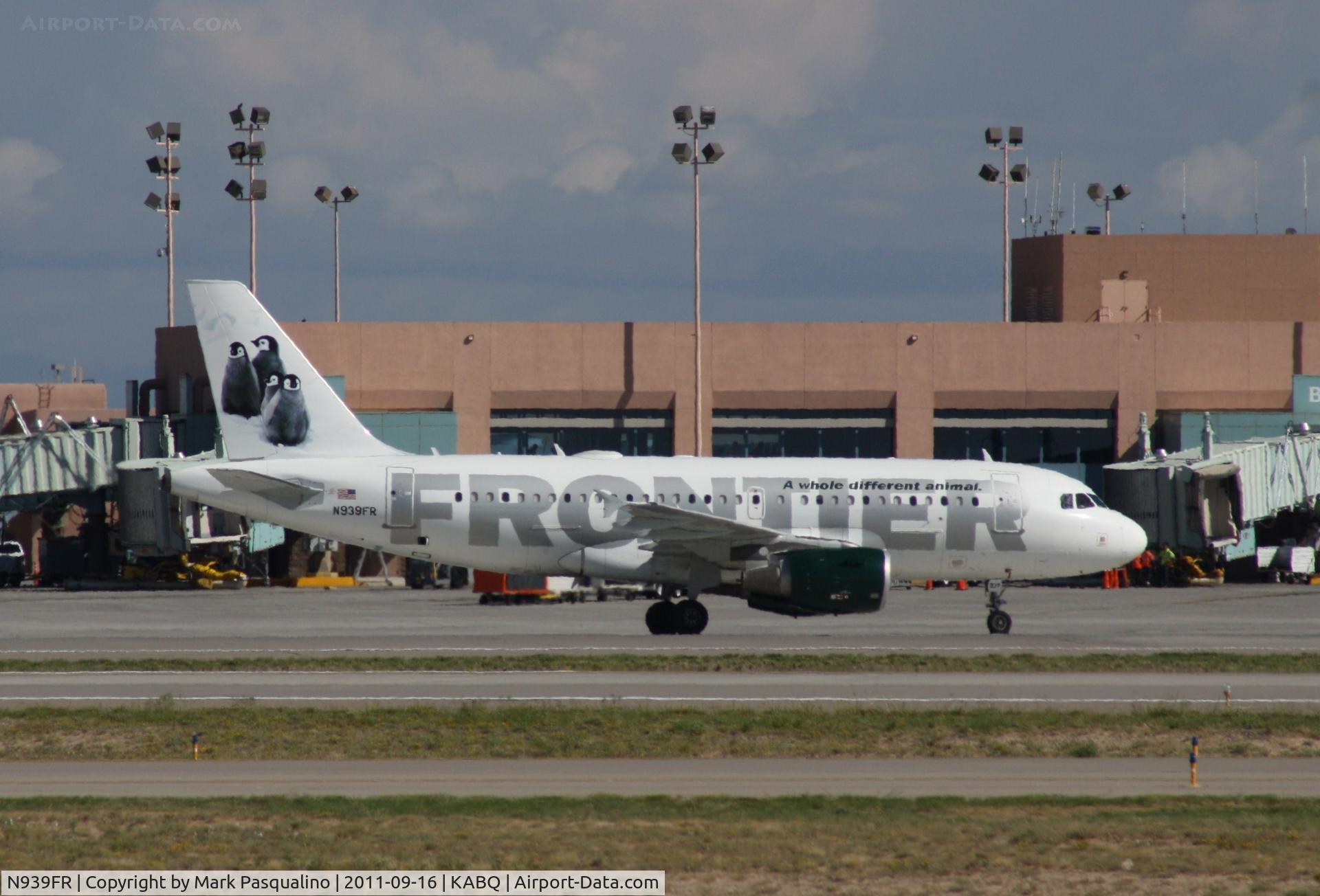 N939FR, 2005 Airbus A319-111 C/N 2448, Airbus A319