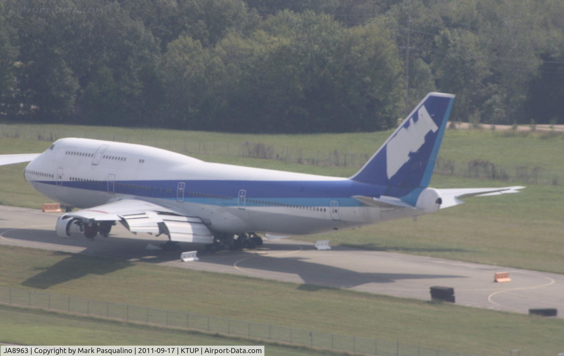 JA8963, 1993 Boeing 747-481D C/N 25647, Boeing 747-400