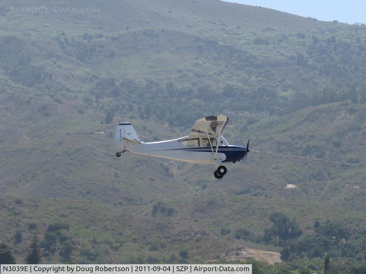 N3039E, 1946 Aeronca 7AC Champion C/N 7AC-6625, 1946 Aeronca 7AC CHAMPION, Continental O-200 100 Hp upgrade by STC, on final for Rwy 22L grass