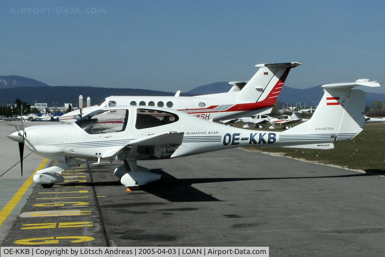 OE-KKB, 2004 Diamond DA-40D Diamond Star C/N D4.095, parking on the ramp