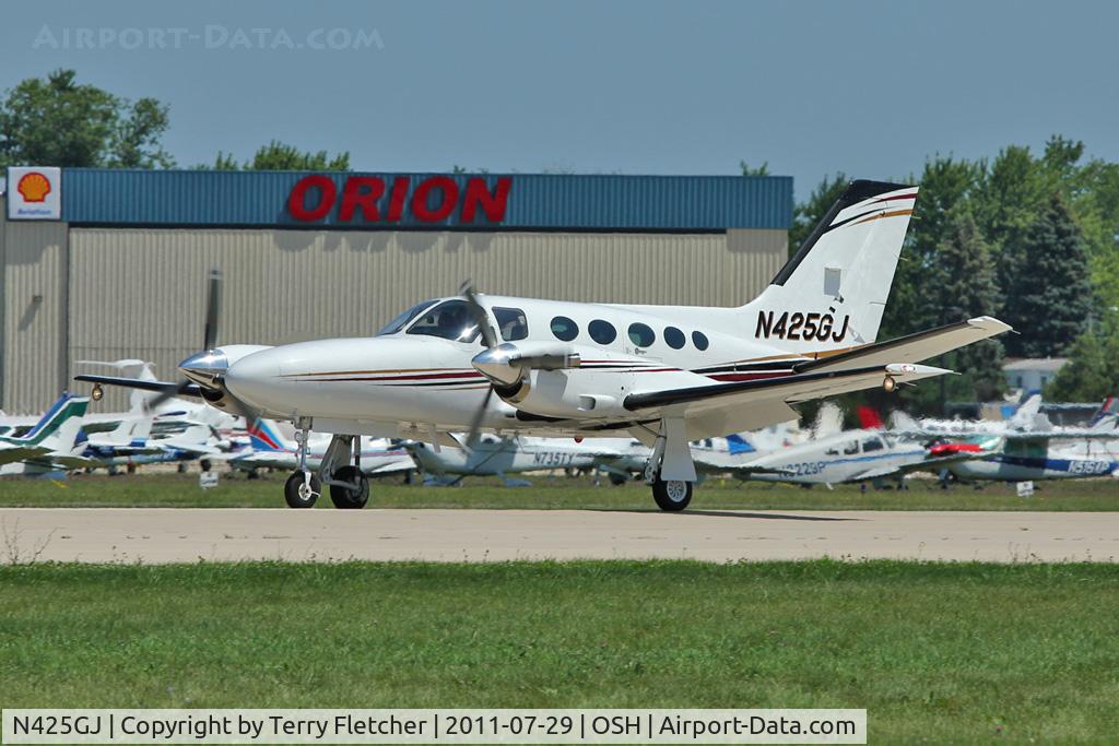 N425GJ, 1981 Cessna 425 C/N 425-0029, At 2011 Oshkosh
