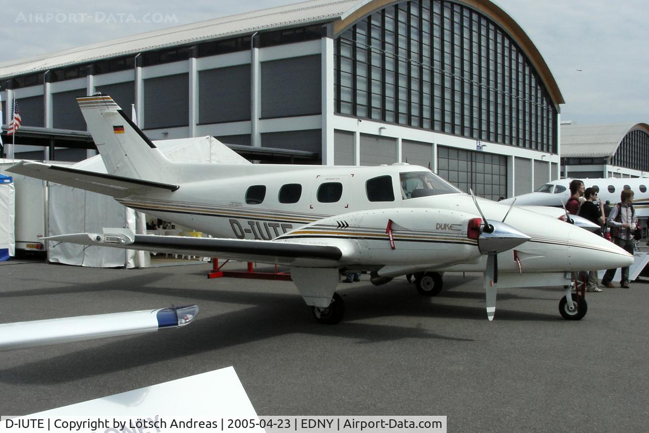 D-IUTE, 1982 Beech B-60 Duke C/N P-593, AERO Friedrichshafen