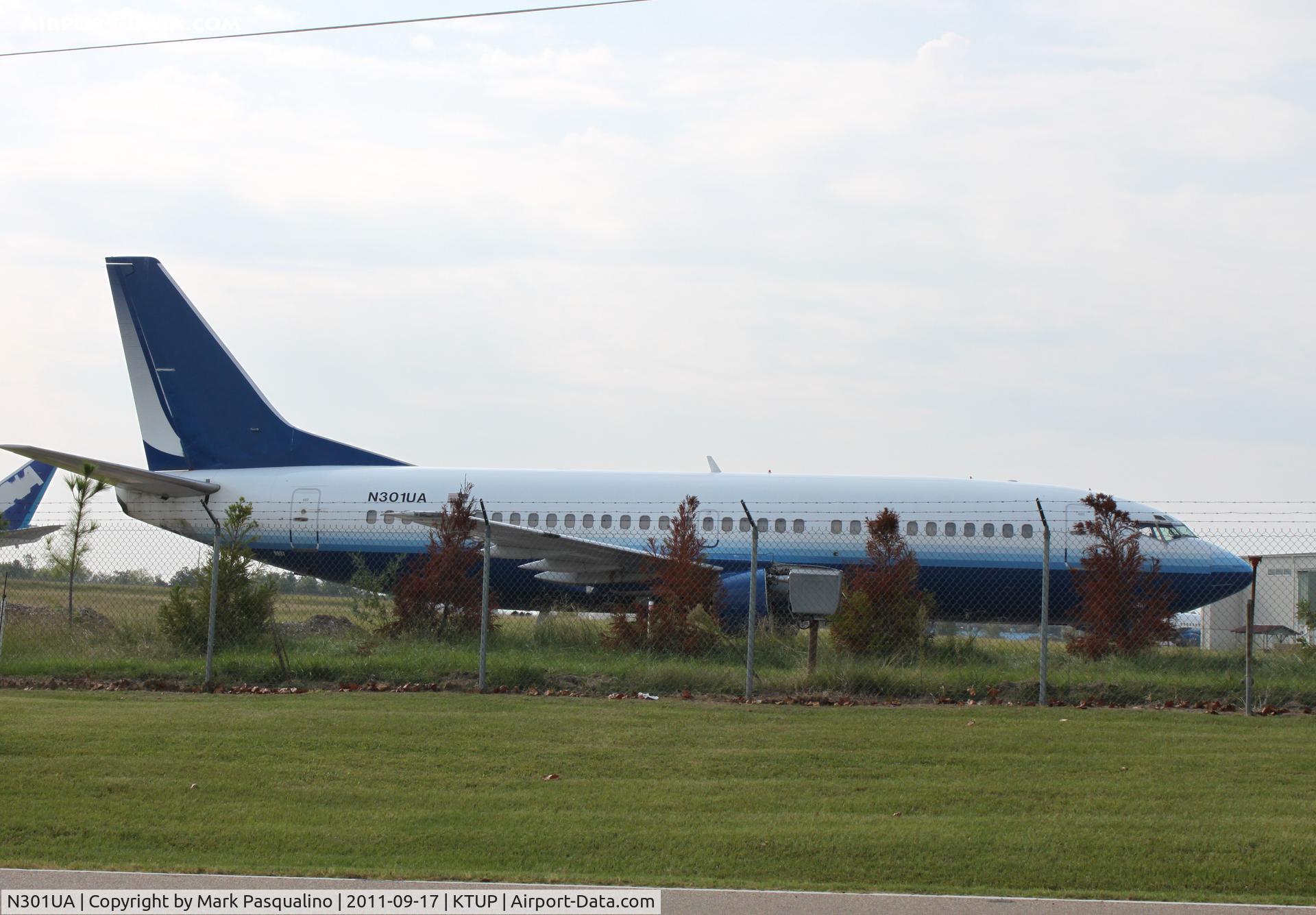 N301UA, 1986 Boeing 737-322 C/N 23642, Boeing 737-300