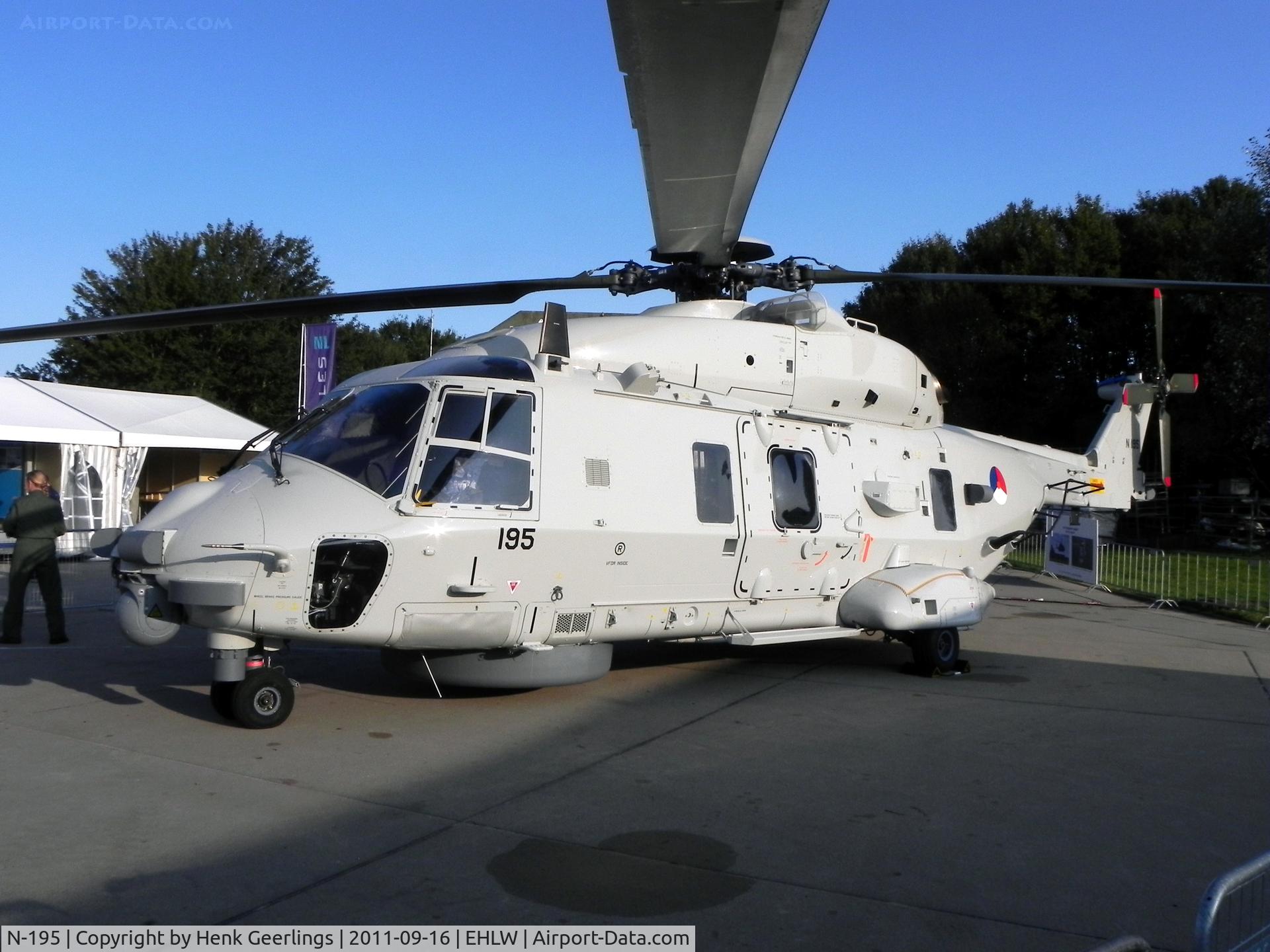 N-195, 2011 NHI NH-90 NFH Caiman C/N 1195, Dutch Air Force Open House at Leeuwarden AFB