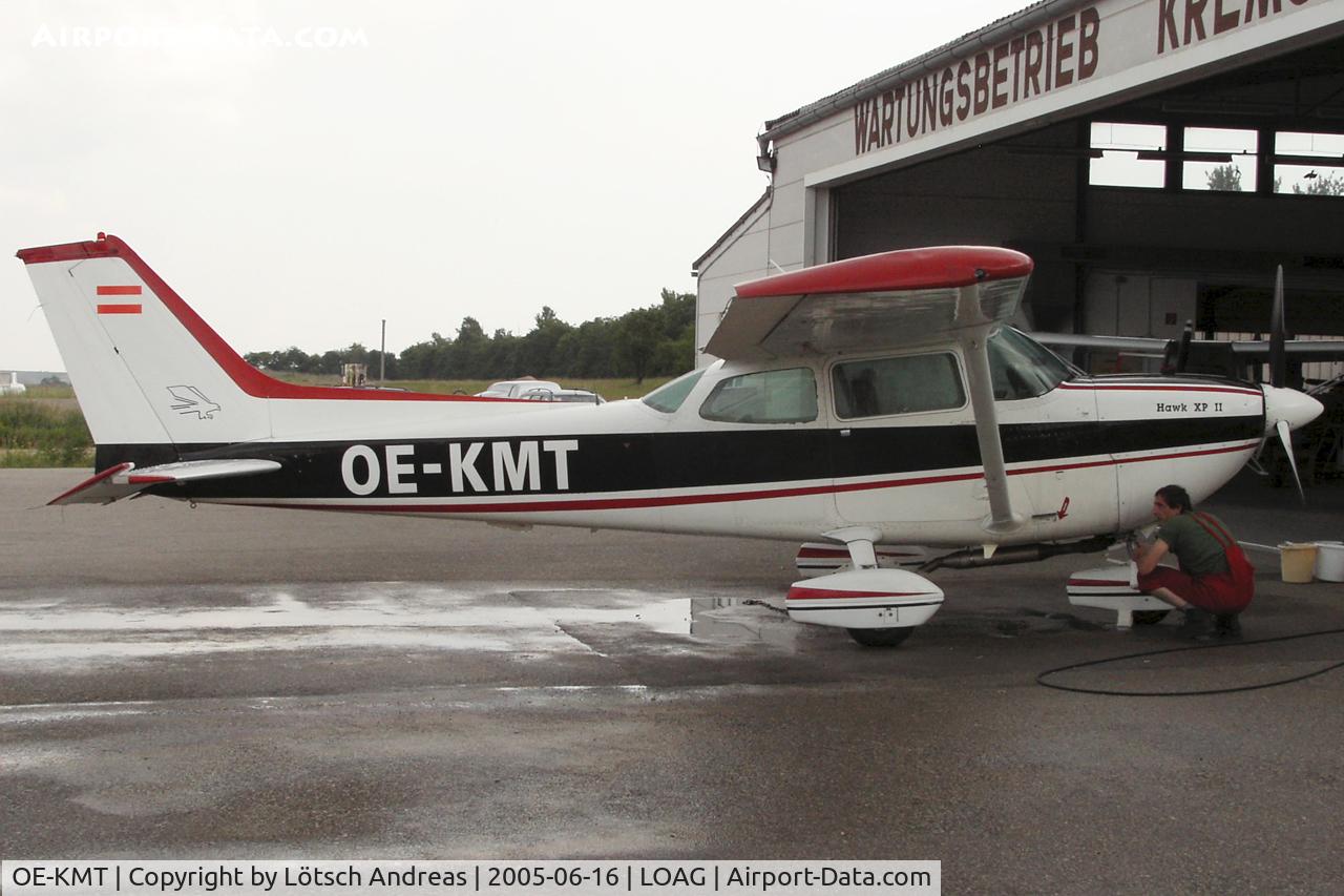 OE-KMT, Cessna R 172 K C/N R172-2434, Krems / Langenlois