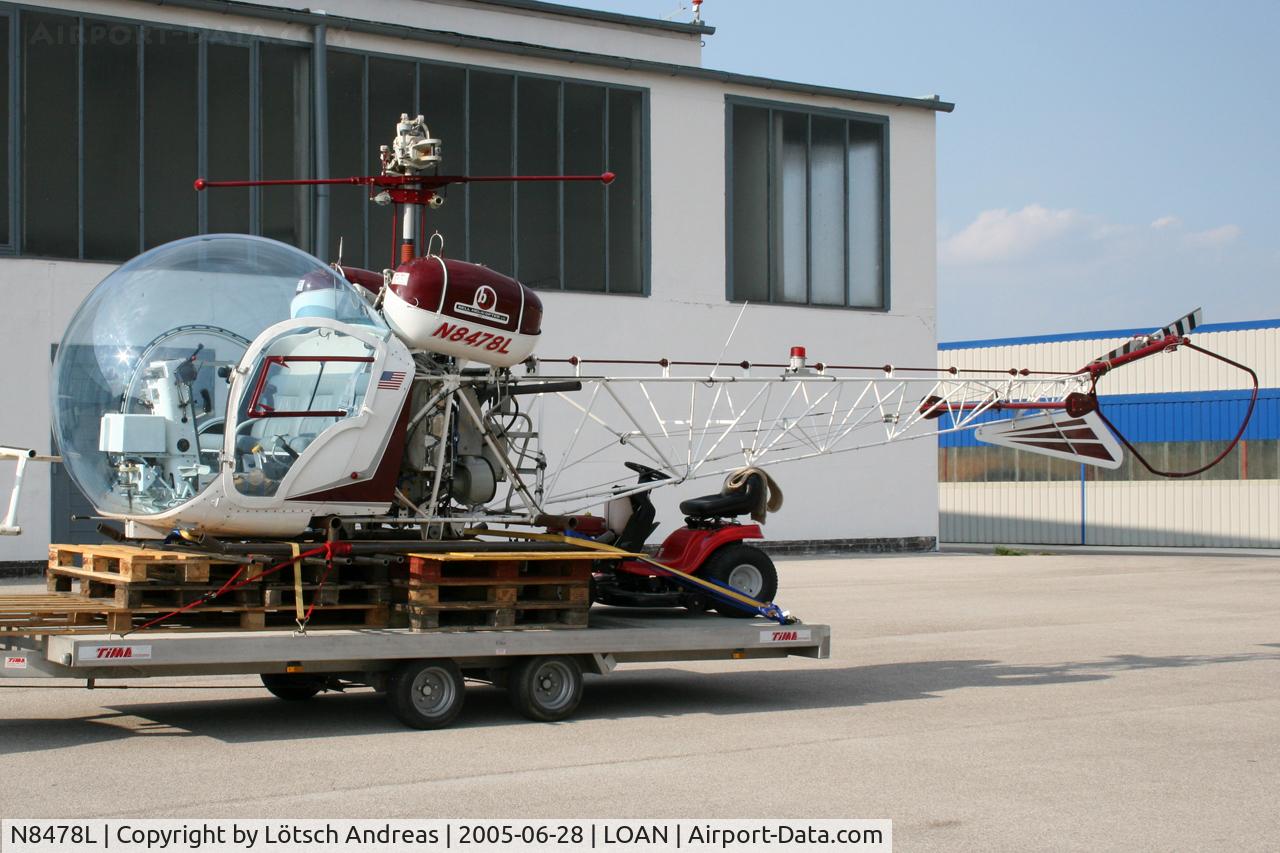 N8478L, 1963 Bell 47G-4 C/N 3339, Wiener Neustadt OST
Helicopter arrival the new Homebase on weels