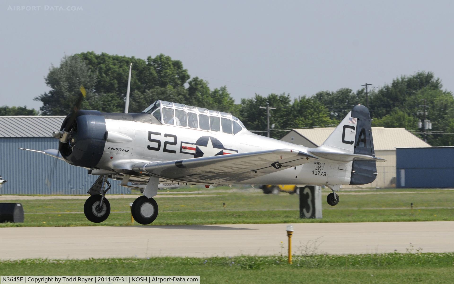 N3645F, 1943 North American SNJ-5 Texan Texan C/N 43779, AIRVENTURE 2011