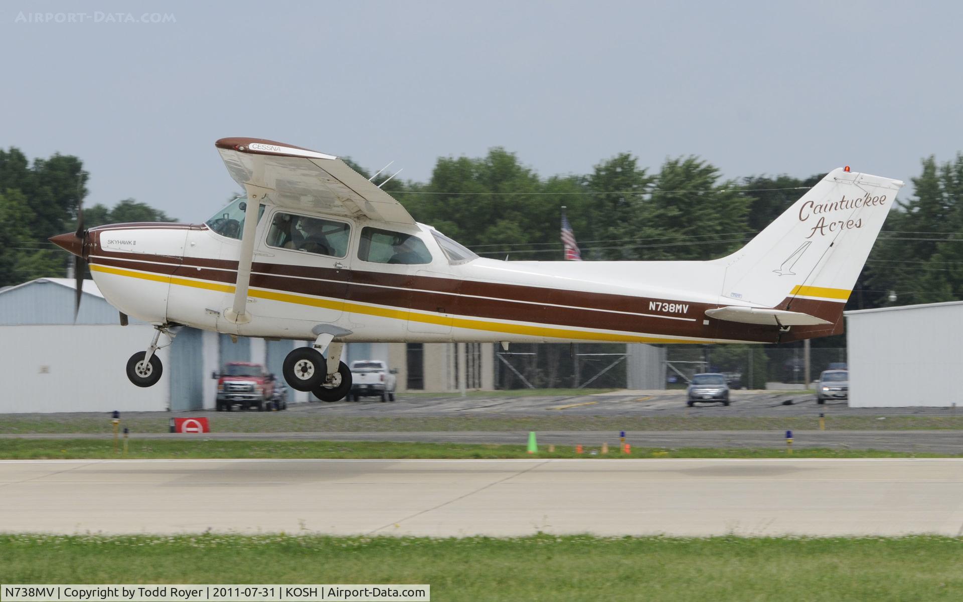 N738MV, 1977 Cessna 172N C/N 17270092, AIRVENTURE 2011