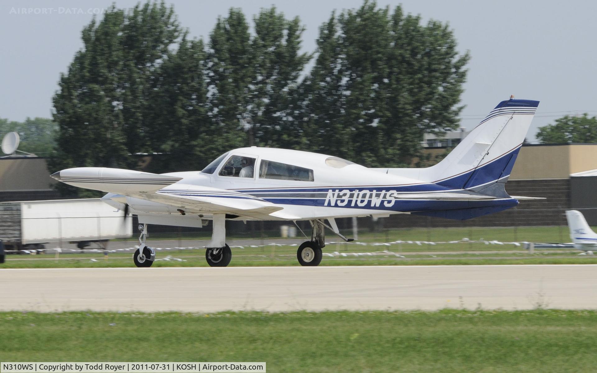 N310WS, 1975 Cessna 310R C/N 310R0612, AIRVENTURE 2011