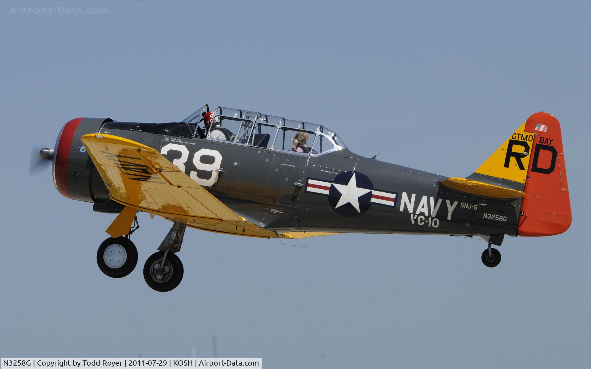 N3258G, North American AT-6D Texan C/N 43839, AIRVENTURE 2011