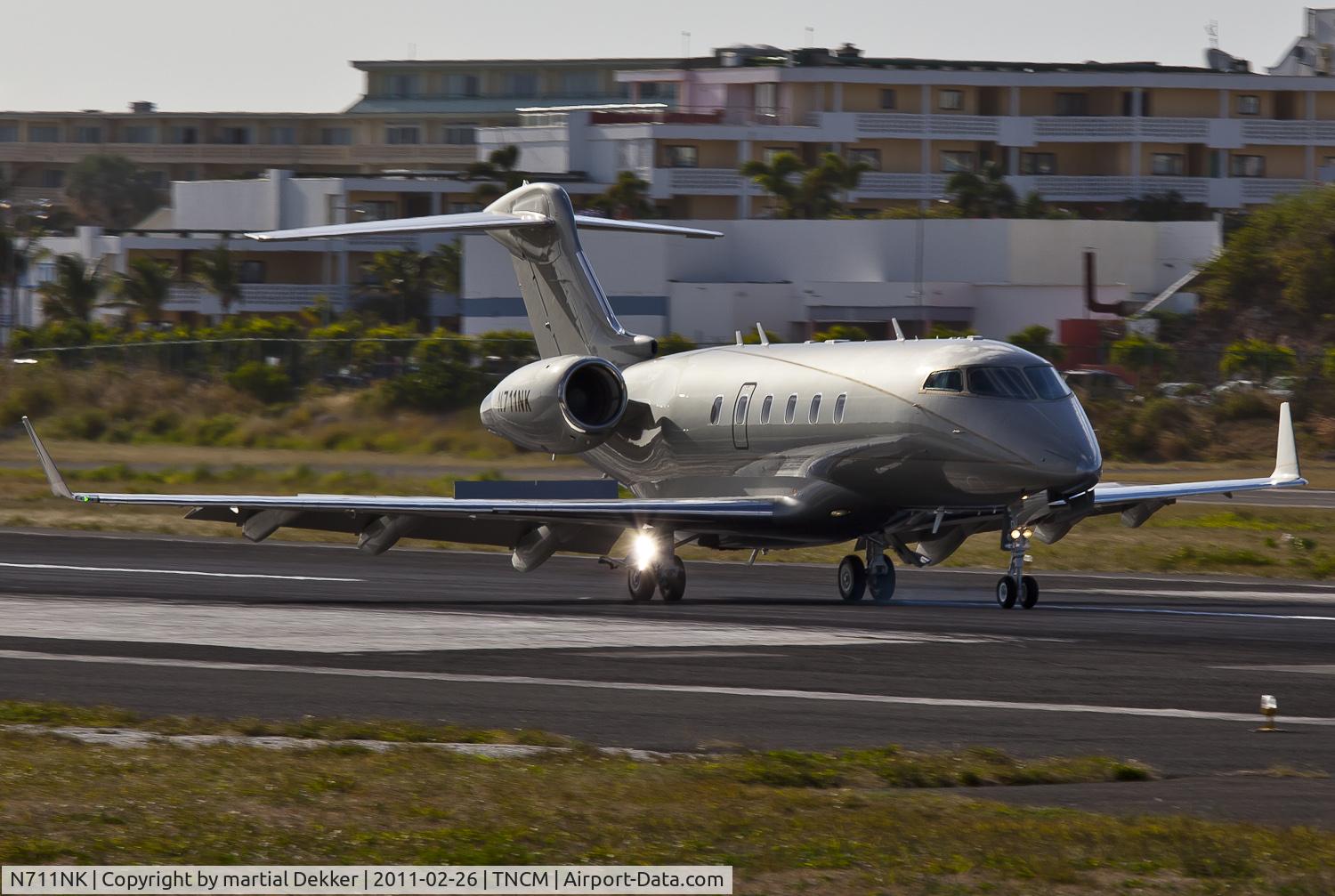 N711NK, 2006 Cessna 680 Citation Sovereign C/N 680-0095, landing at sxm
