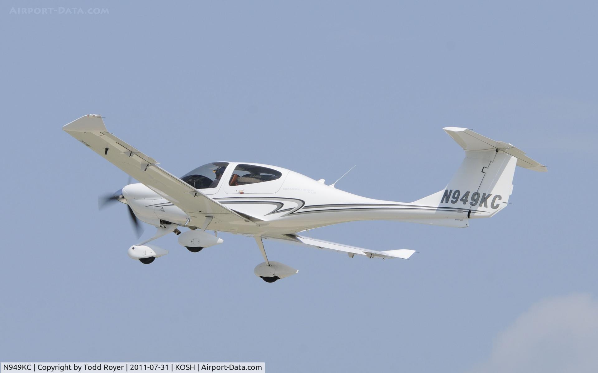 N949KC, 2008 Diamond DA-40 Diamond Star C/N 40.949, AIRVENTURE 2011