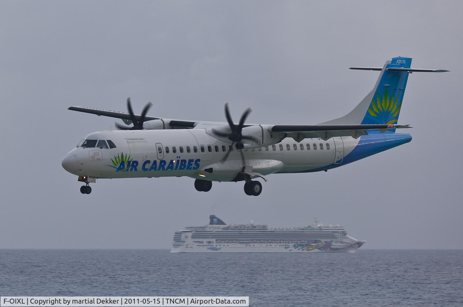 F-OIXL, 2009 ATR 72-212A C/N 888, landing