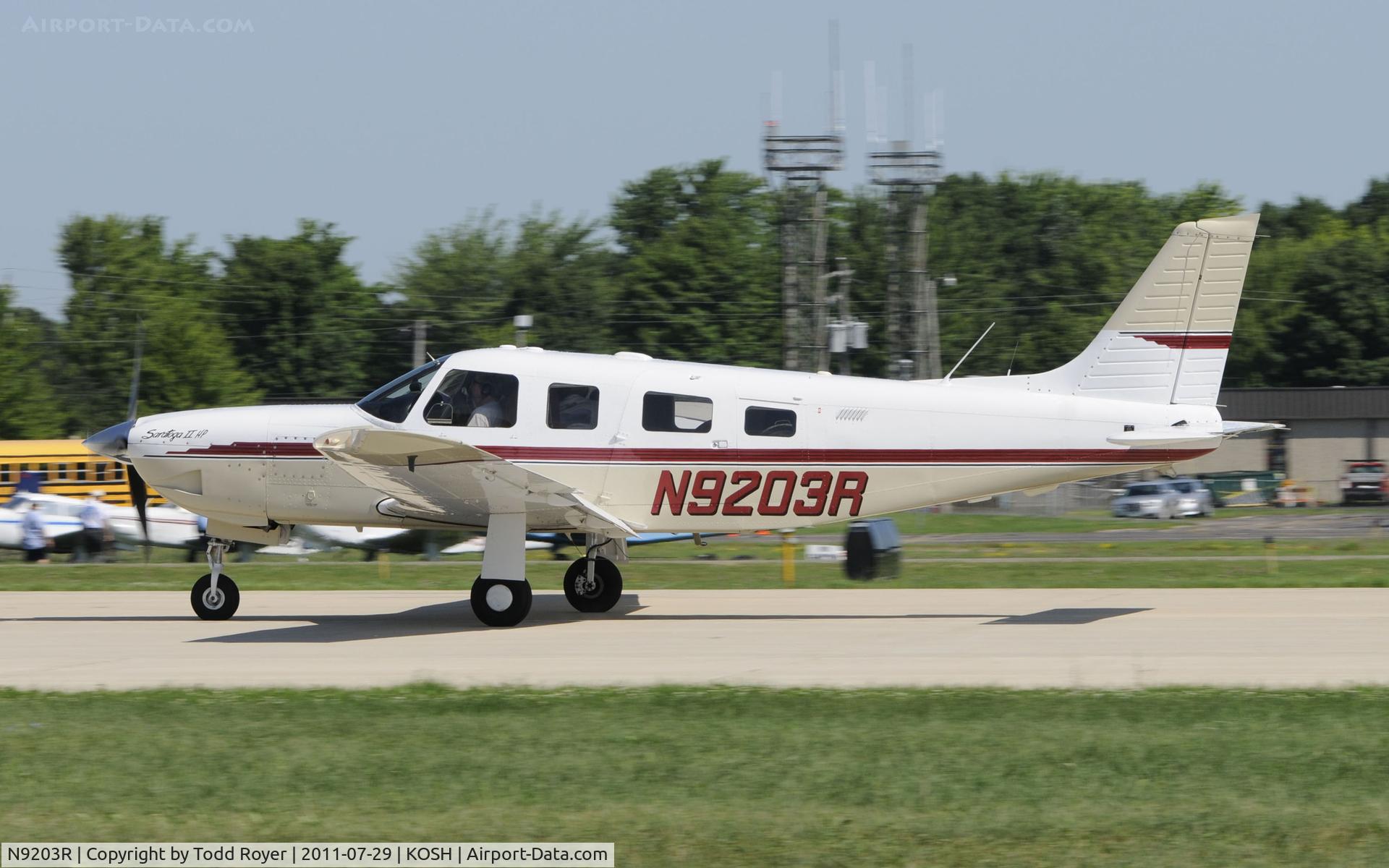 N9203R, 1993 Piper PA-32R-301 C/N 3213044, AIRVENTURE 2011