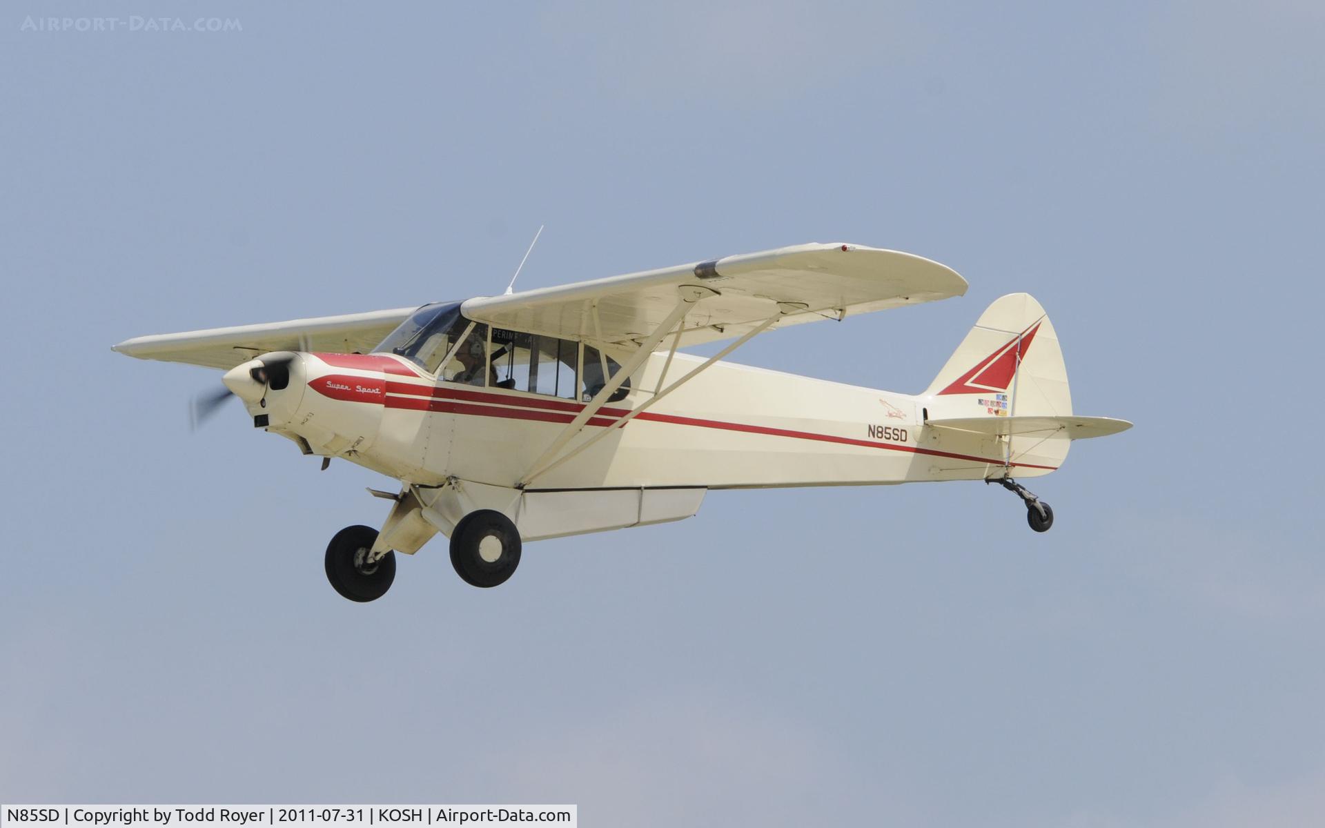 N85SD, 1985 Piper PA-18 Super Cub Replica C/N 705-85, AIRVENTURE 2011