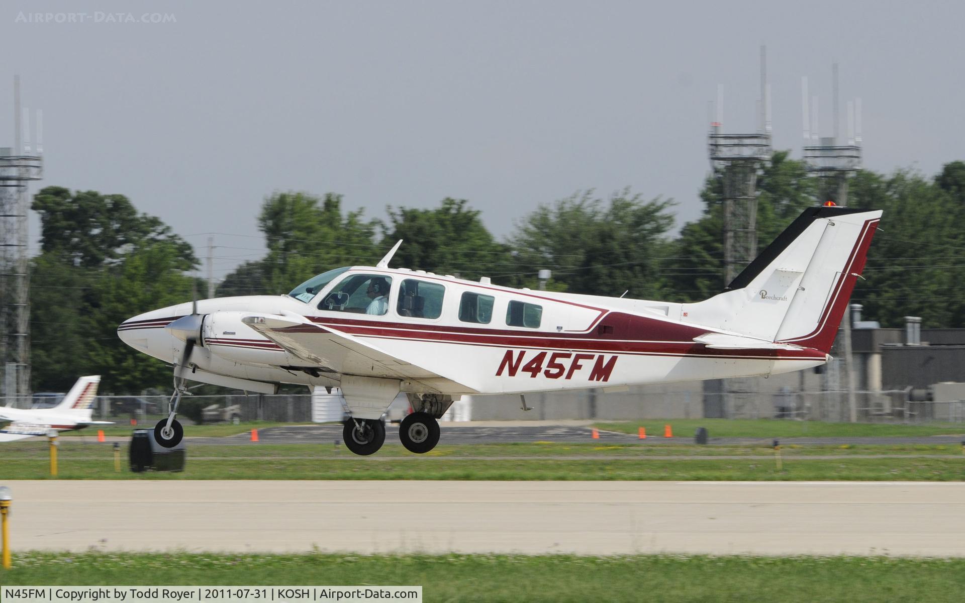 N45FM, 1976 Beech 58 Baron C/N TH-739, AIRVENTURE 2011