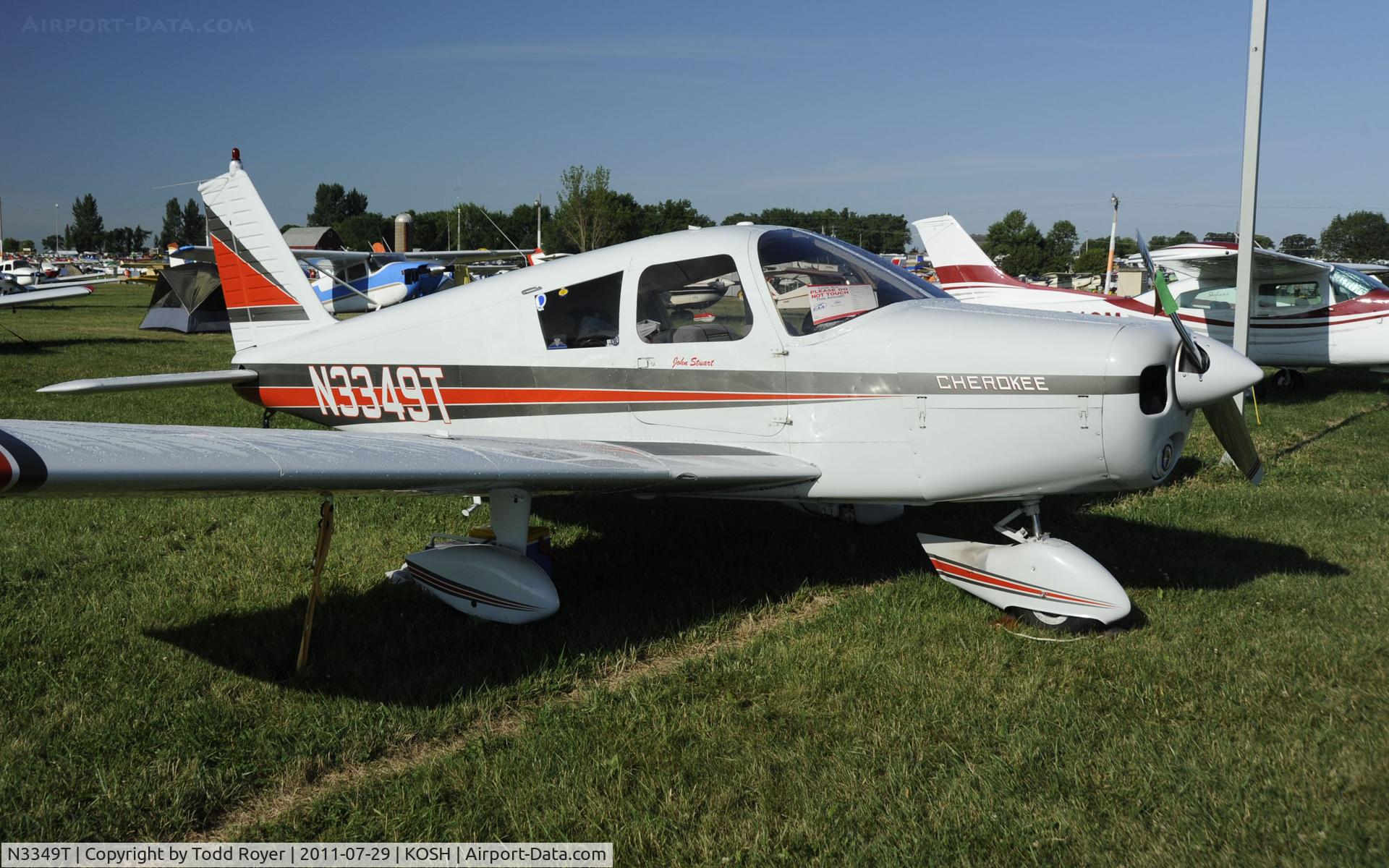 N3349T, 1971 Piper PA-28-140 C/N 28-7125463, AIRVENTURE 2011