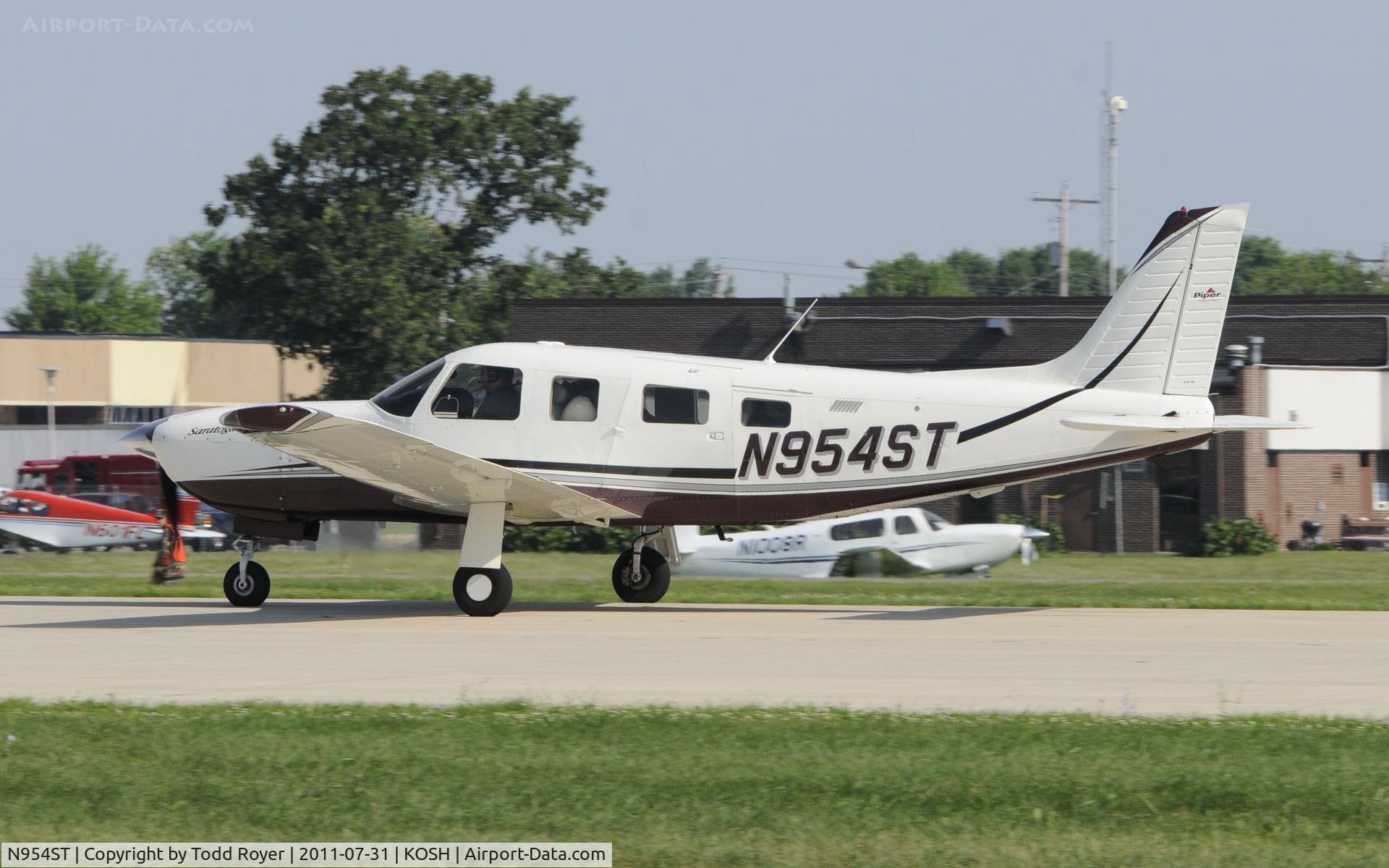 N954ST, 2007 Piper PA-32R-301T Turbo Saratoga C/N 3257455, AIRVENTURE 2011