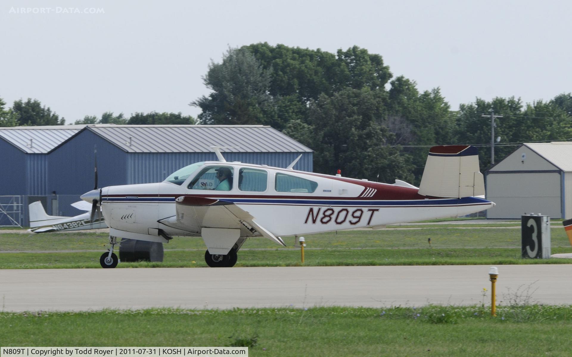 N809T, 1973 Beech V35B Bonanza C/N D-9460, AIRVENTURE 2011