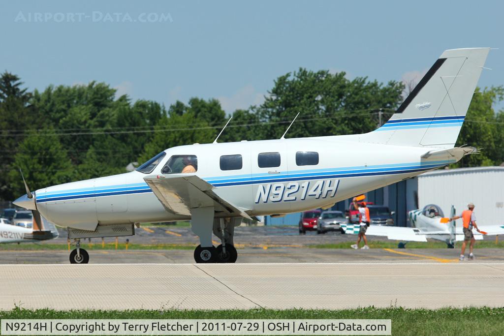 N9214H, 1990 Piper PA-46-350P Malibu Mirage C/N 4622114, At 2011 Oshkosh