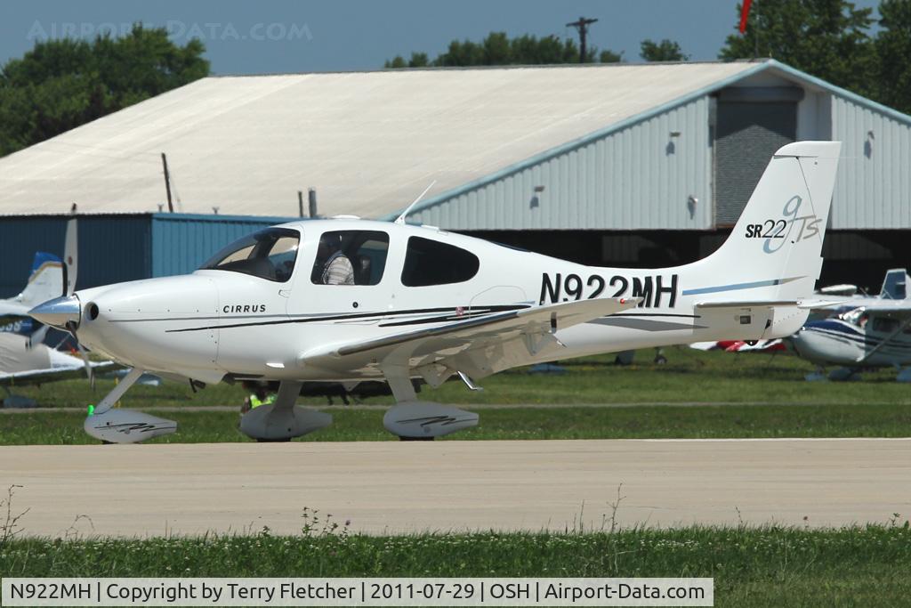 N922MH, 2005 Cirrus SR22 C/N 1281, At 2011 Oshkosh