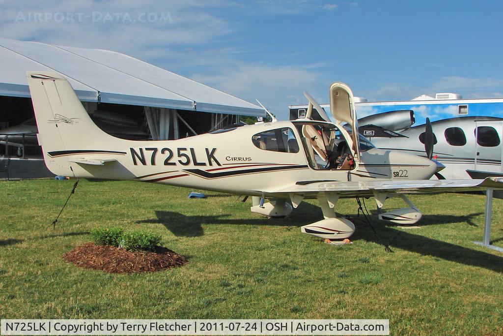 N725LK, 2003 Cirrus SR22 C/N 0668, On static display At 2011 Oshkosh