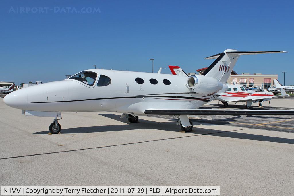 N1VV, 2007 Cessna 510 Citation Mustang C/N 510-0013, At FondDu Lac