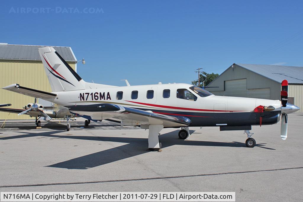 N716MA, 2004 Socata TBM-700 C/N 310, At Fond Du Lac