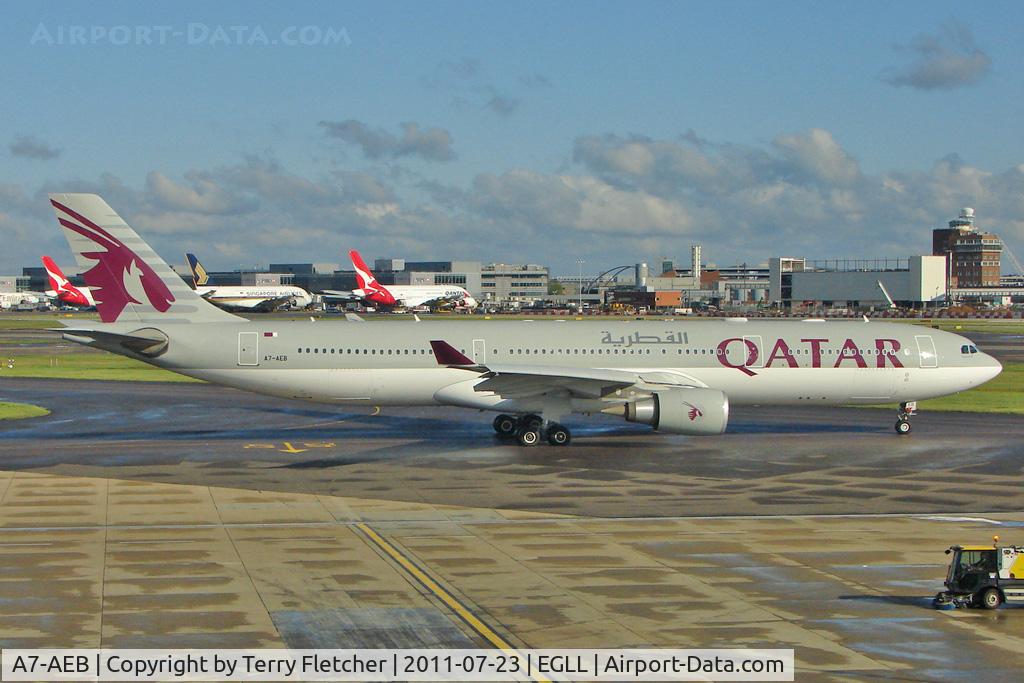 A7-AEB, 2004 Airbus A330-302 C/N 637, Qatar A330 at Heathrow