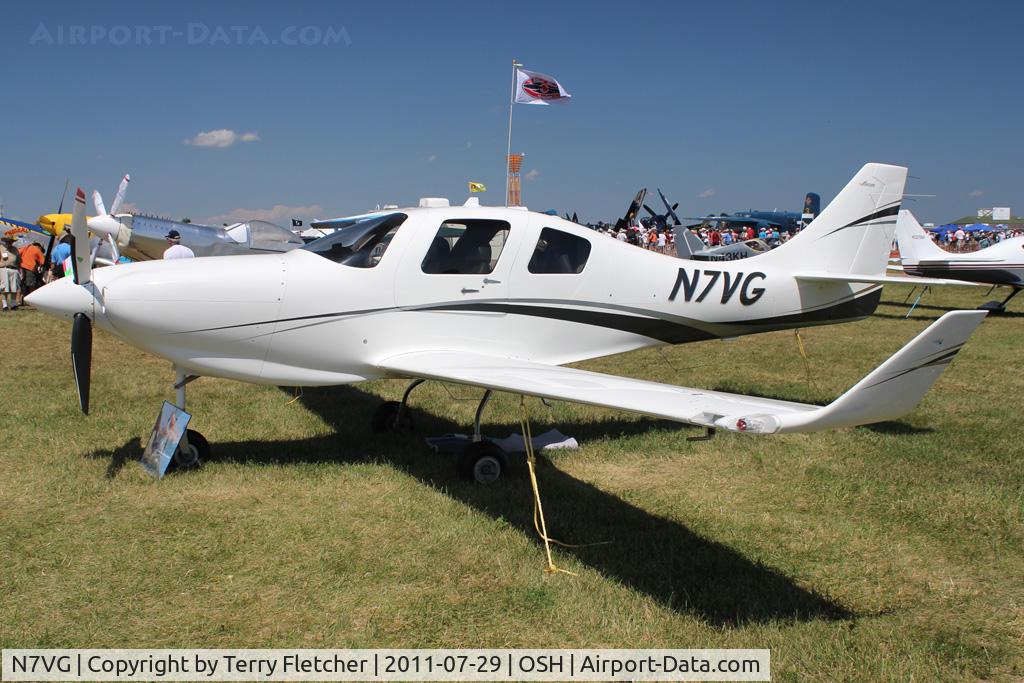N7VG, Lancair IV-P C/N LIV-568, At 2011 Oshkosh