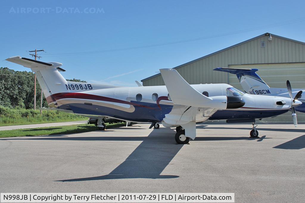 N998JB, Pilatus PC-12 C/N 148, At Fond Du Lac
