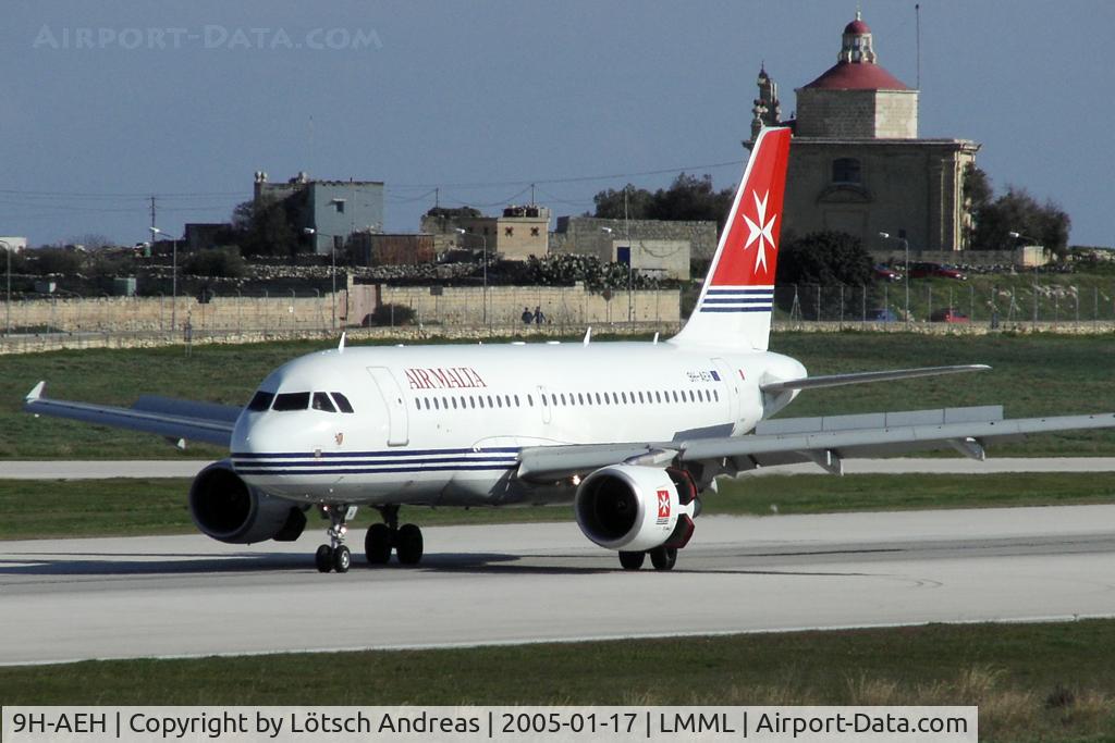 9H-AEH, 2004 Airbus A319-111 C/N 2122, landing at MLA