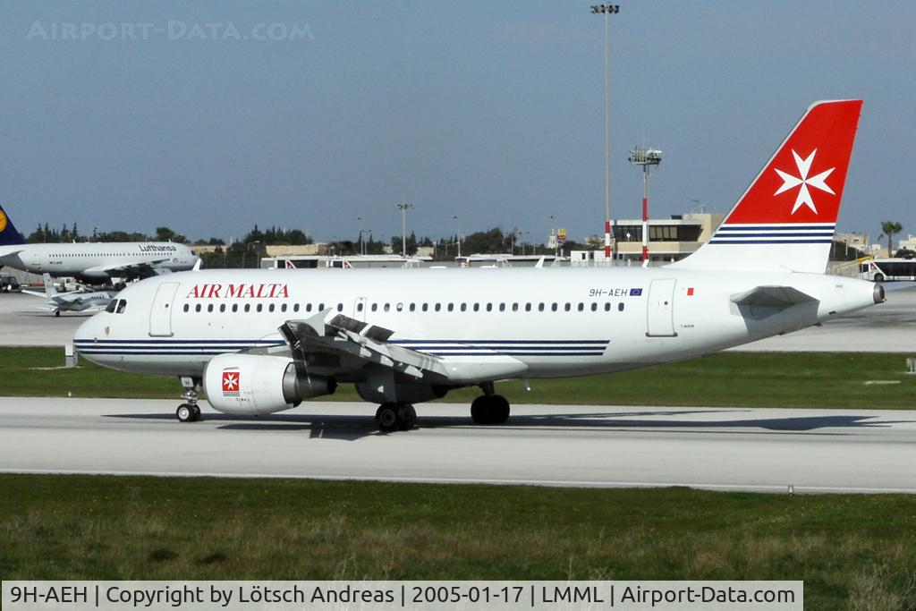 9H-AEH, 2004 Airbus A319-111 C/N 2122, reduces the speed