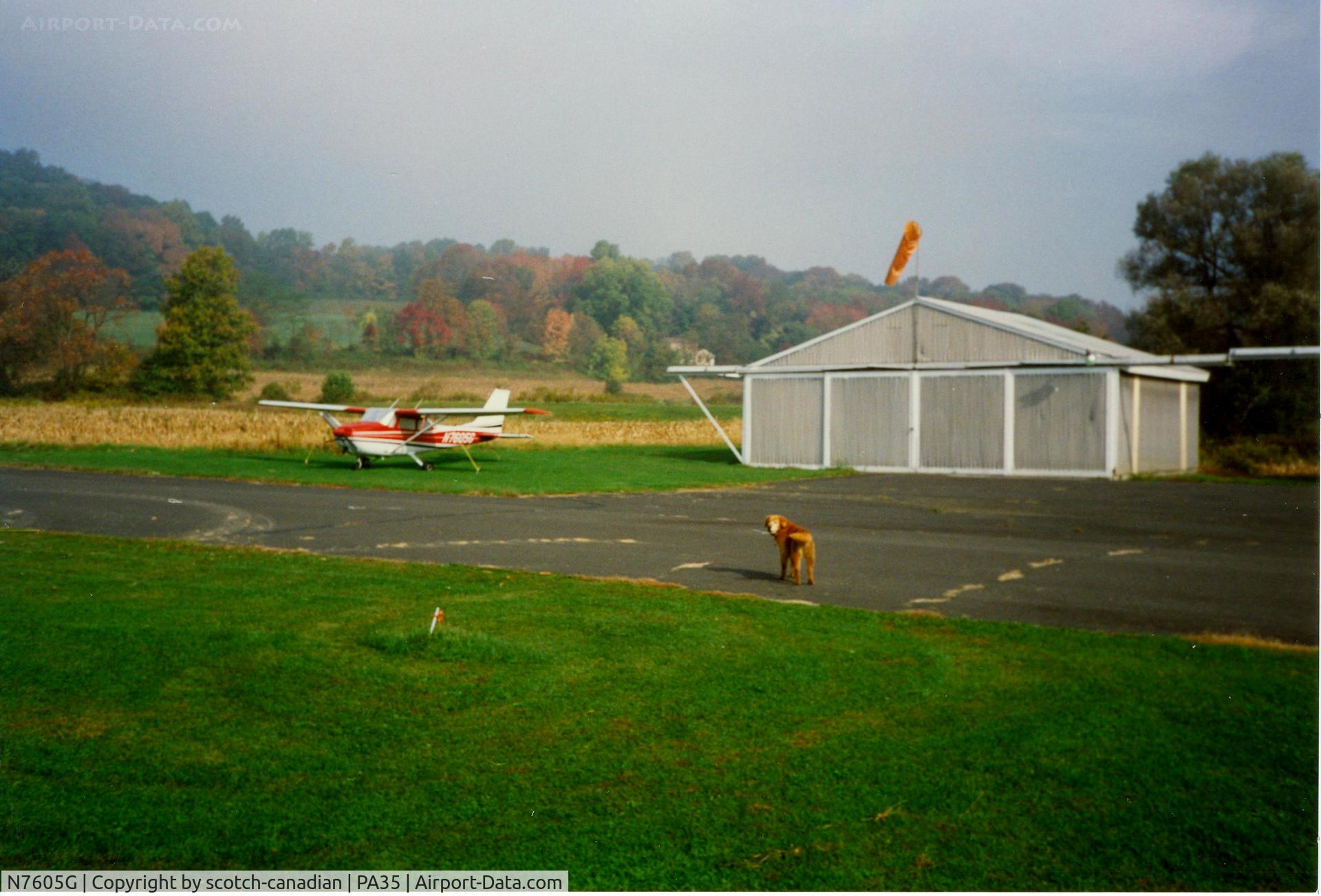 N7605G, 1970 Cessna 172L C/N 17259305, 1970 Cessna 172L N7605G at Bally Spring Farm Airport, Bally PA - October 1991