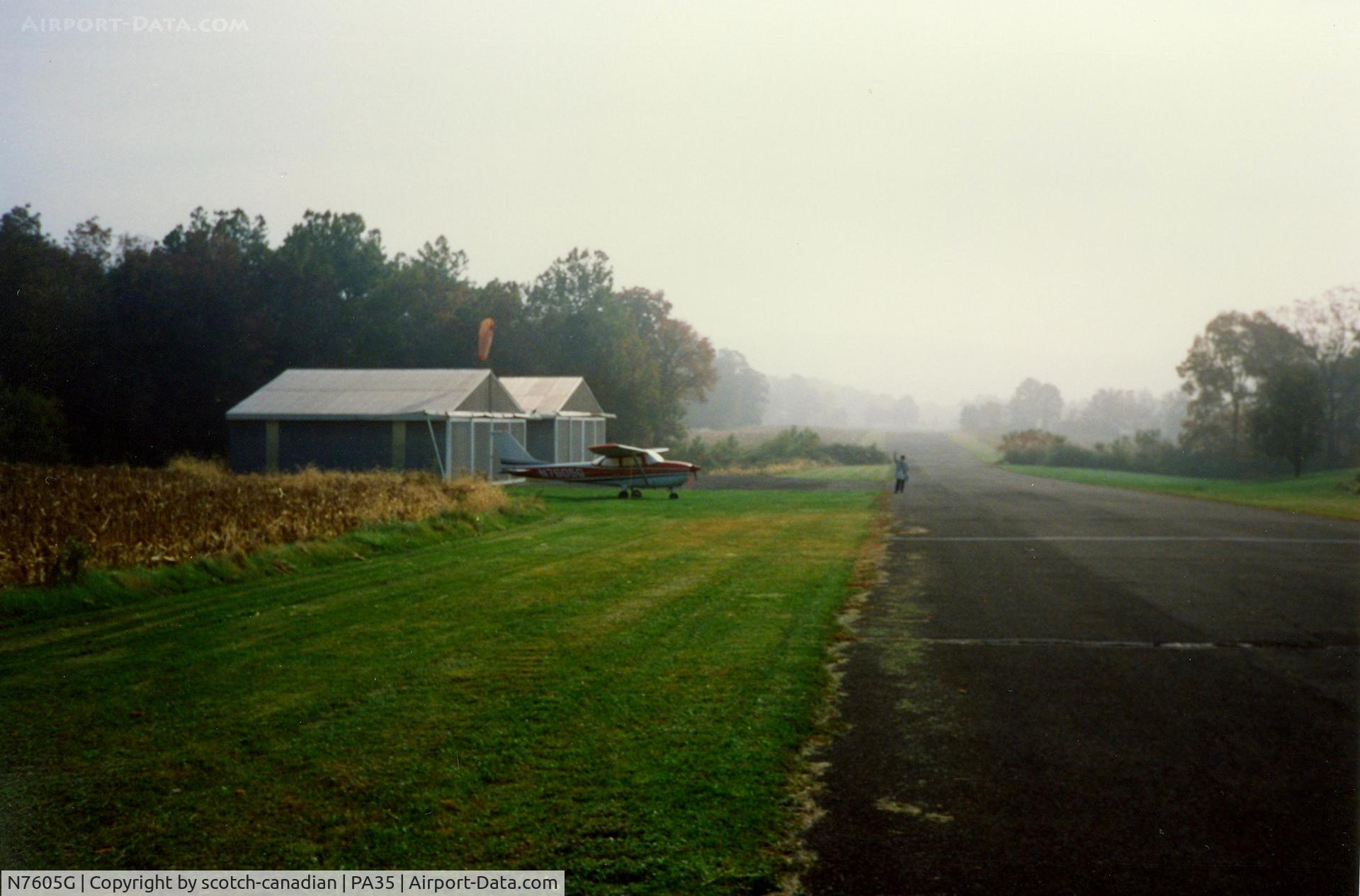 N7605G, 1970 Cessna 172L C/N 17259305, 1970 Cessna 172L N7605G at Bally Spring Farm Airport, Bally PA - October 1991