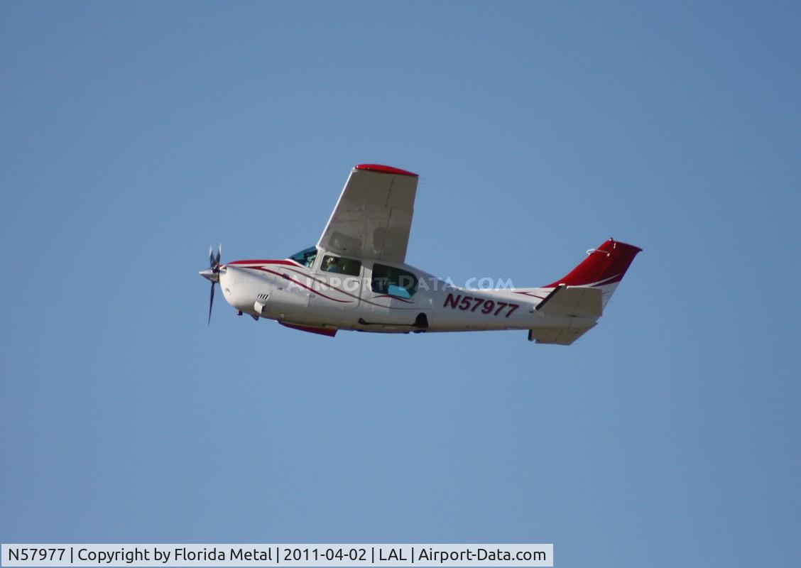N57977, 1976 Cessna T210L Turbo Centurion C/N 21061475, Cessna T210L