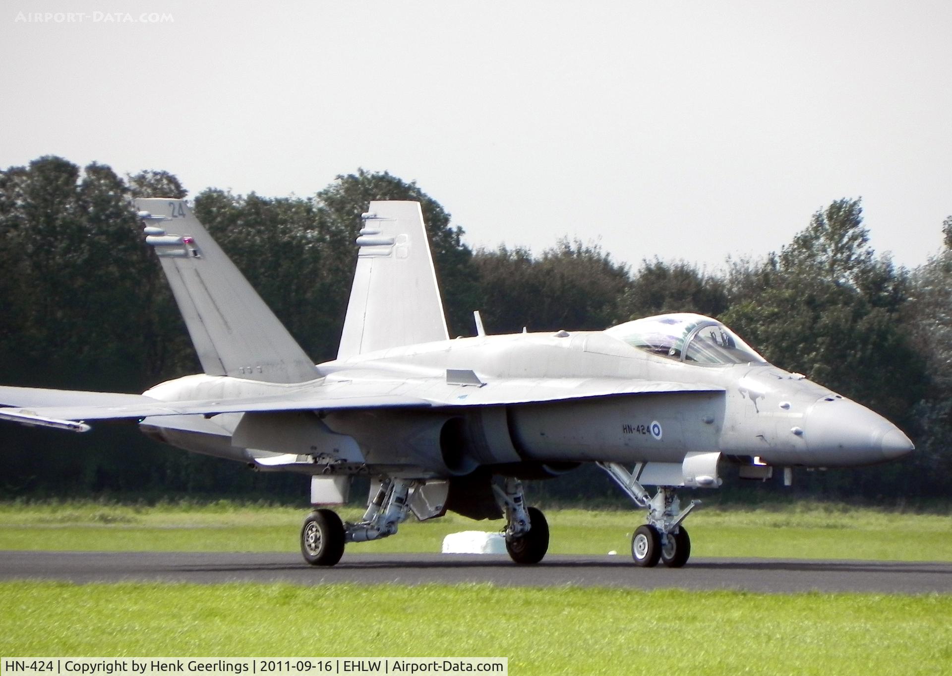 HN-424, McDonnell Douglas F-18C Hornet C/N 1421, Finnish AF  ; Dutch Air Force Open Day at Leeuwarden AFB