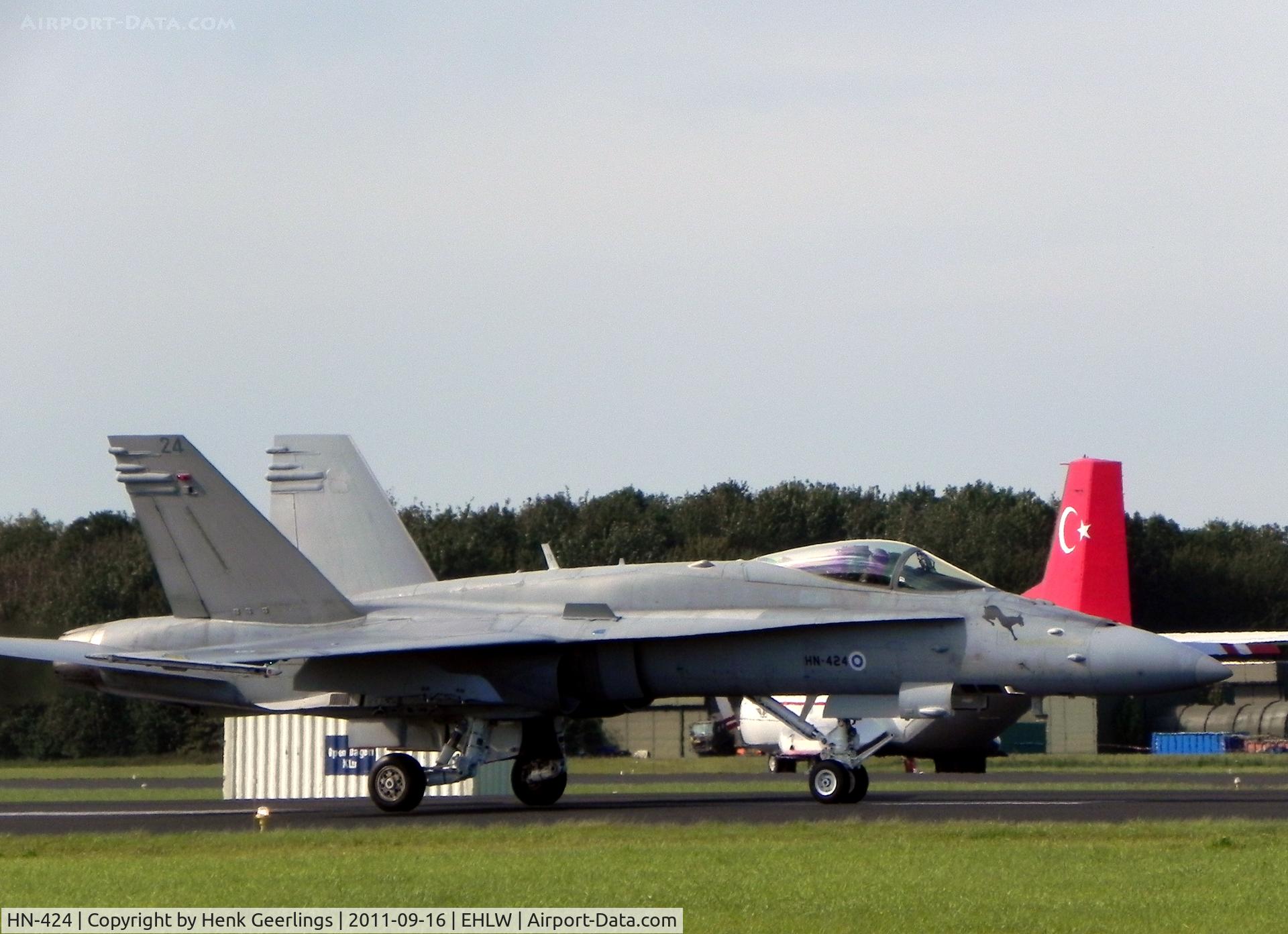 HN-424, McDonnell Douglas F-18C Hornet C/N 1421, Finnish AF  ; Dutch Air Force Open Day at Leeuwarden AFB